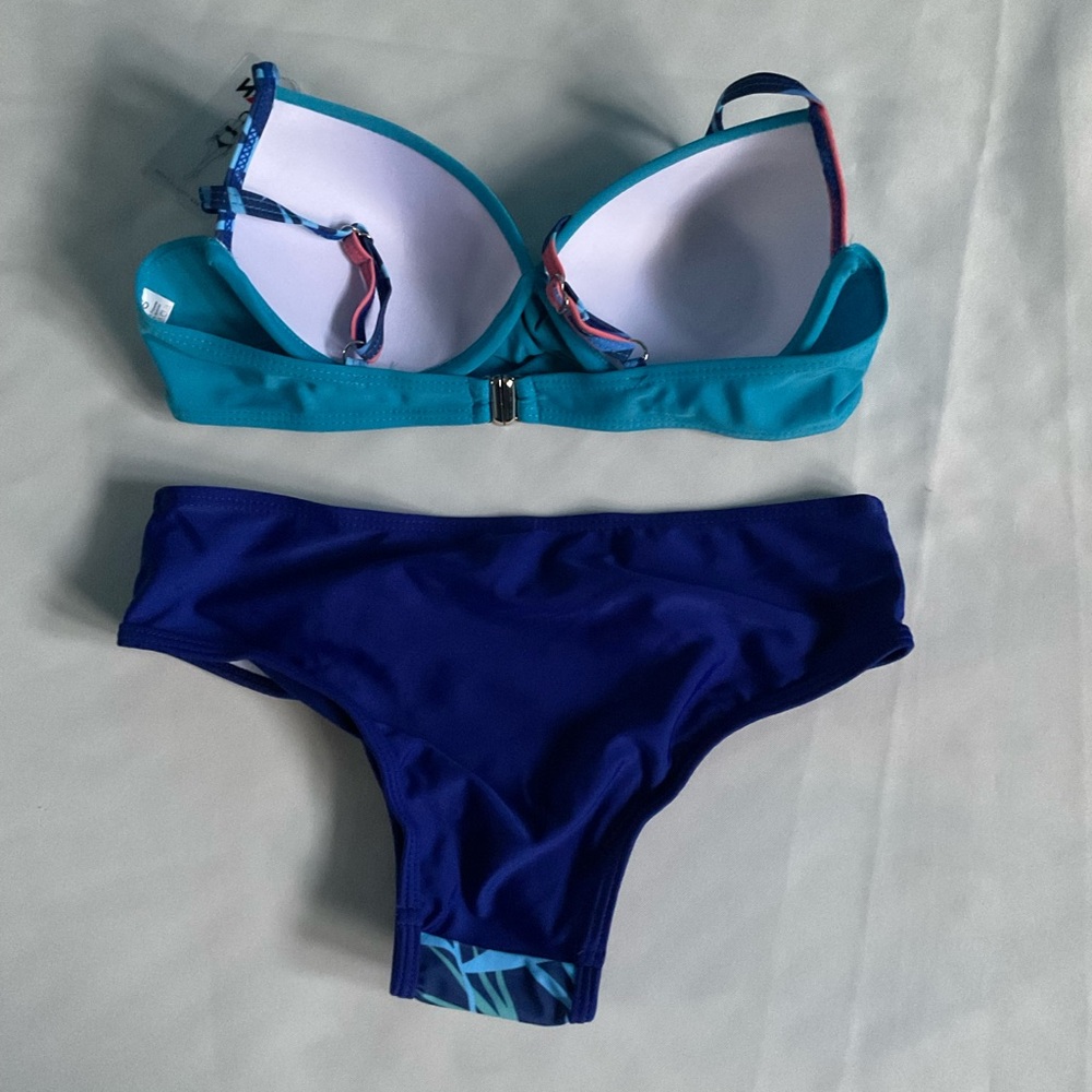 JFAN Women's Swimsuit Blue Set of Two Piece Size S - Picture 3 of 8